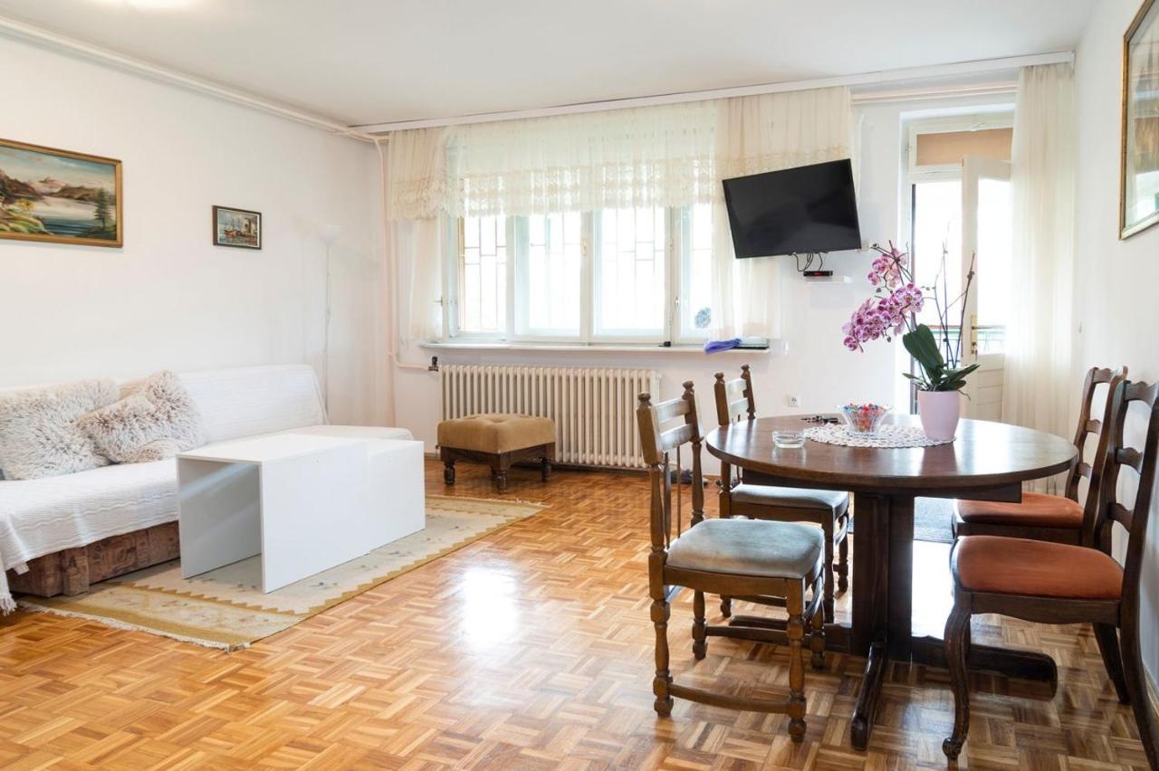 Appartement Avlija Garden Gem à SJJ Extérieur photo