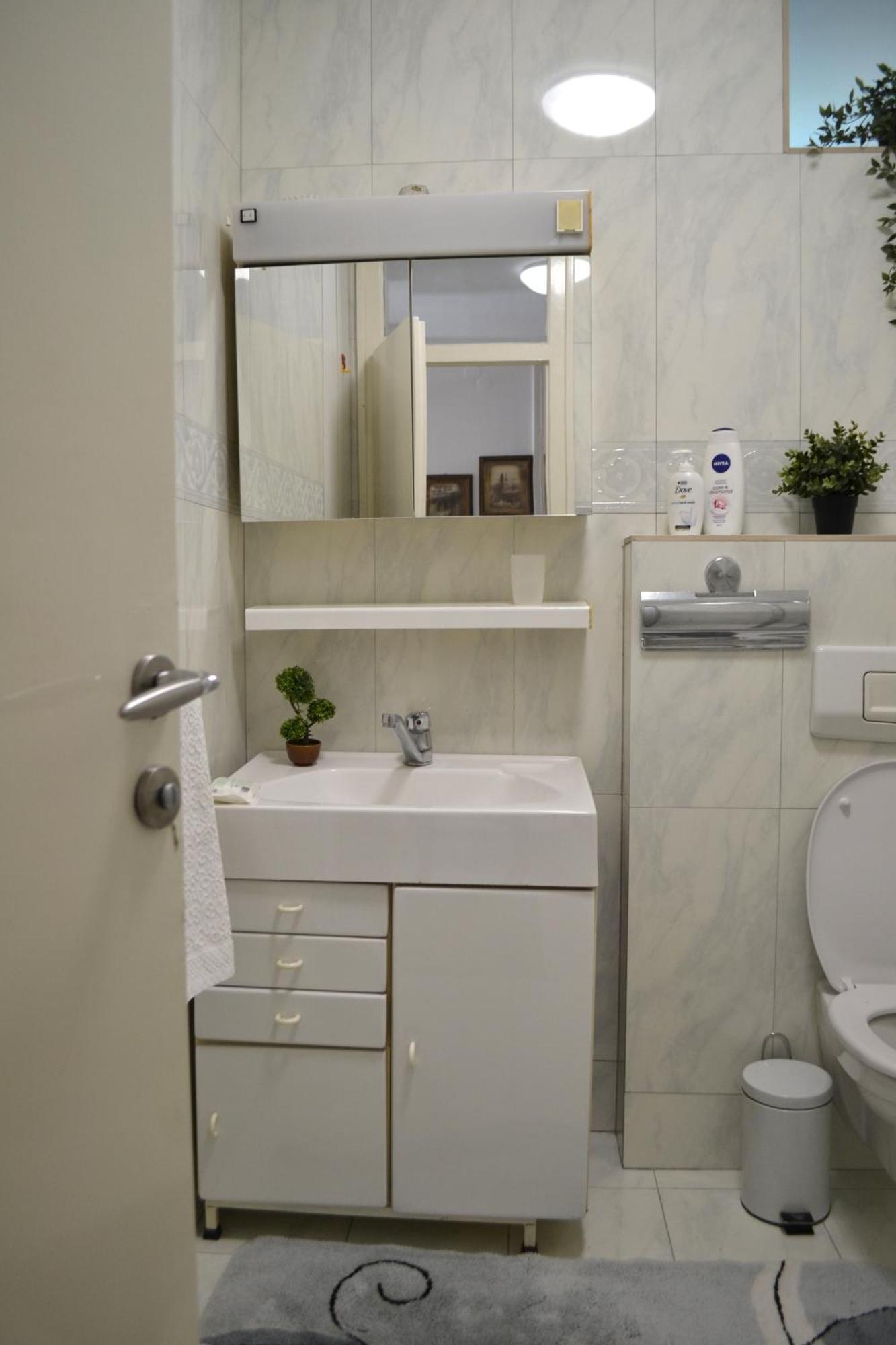 Appartement Avlija Garden Gem à SJJ Extérieur photo